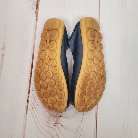 Cutout Leather Moccasins Blue 10 or 42 - Picture 10 of 11